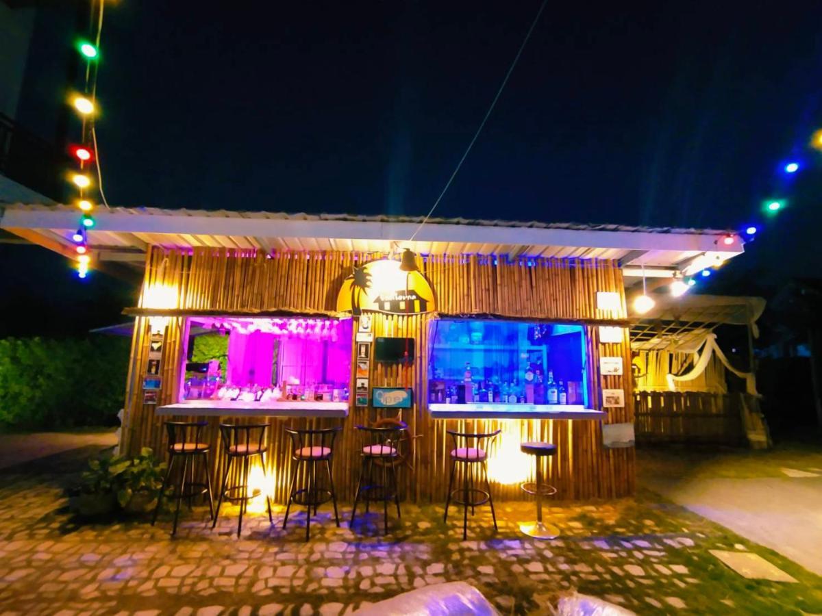Wixky Hotel Nong Khai Buitenkant foto