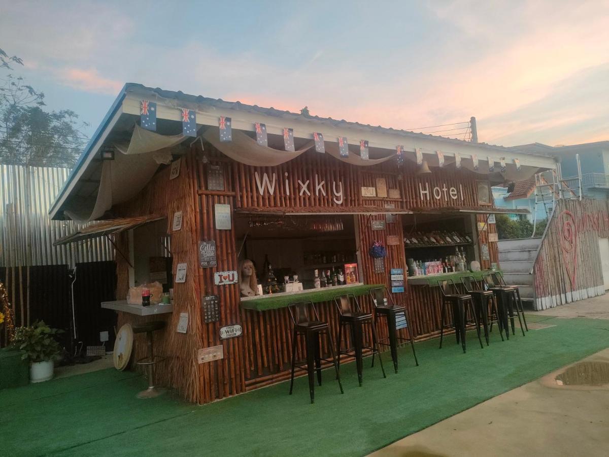 Wixky Hotel Nong Khai Buitenkant foto