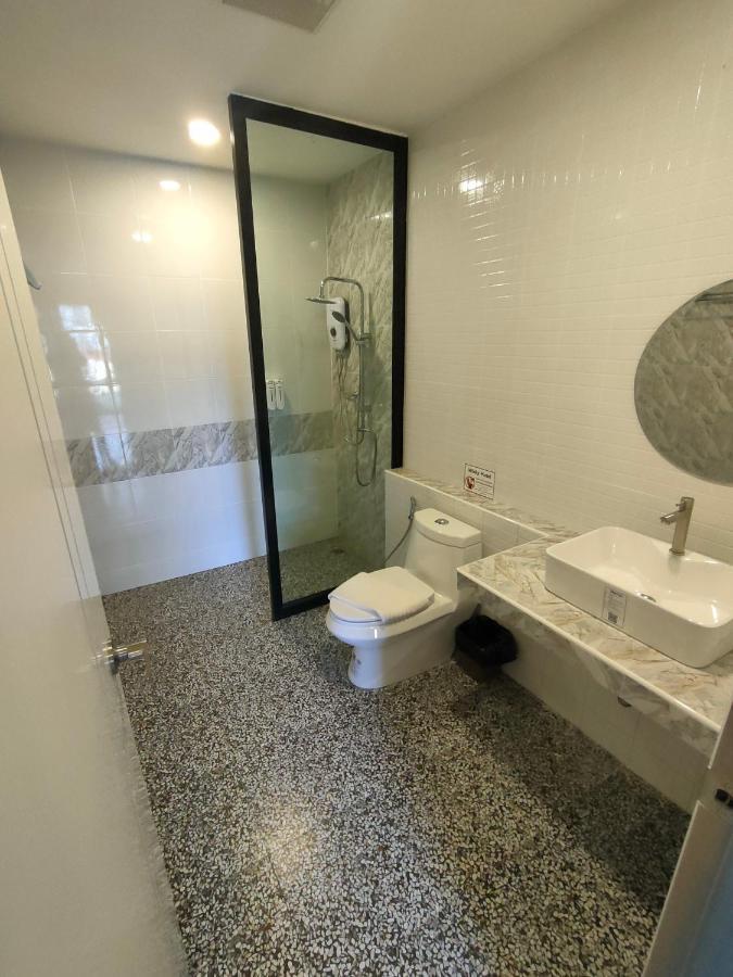 Wixky Hotel Nong Khai Buitenkant foto