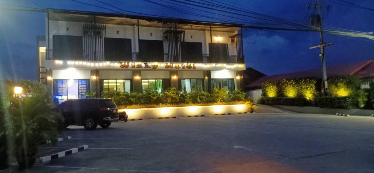 Wixky Hotel Nong Khai Buitenkant foto