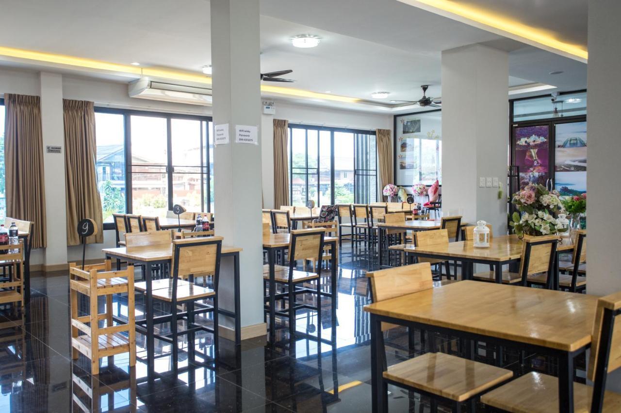 Wixky Hotel Nong Khai Buitenkant foto
